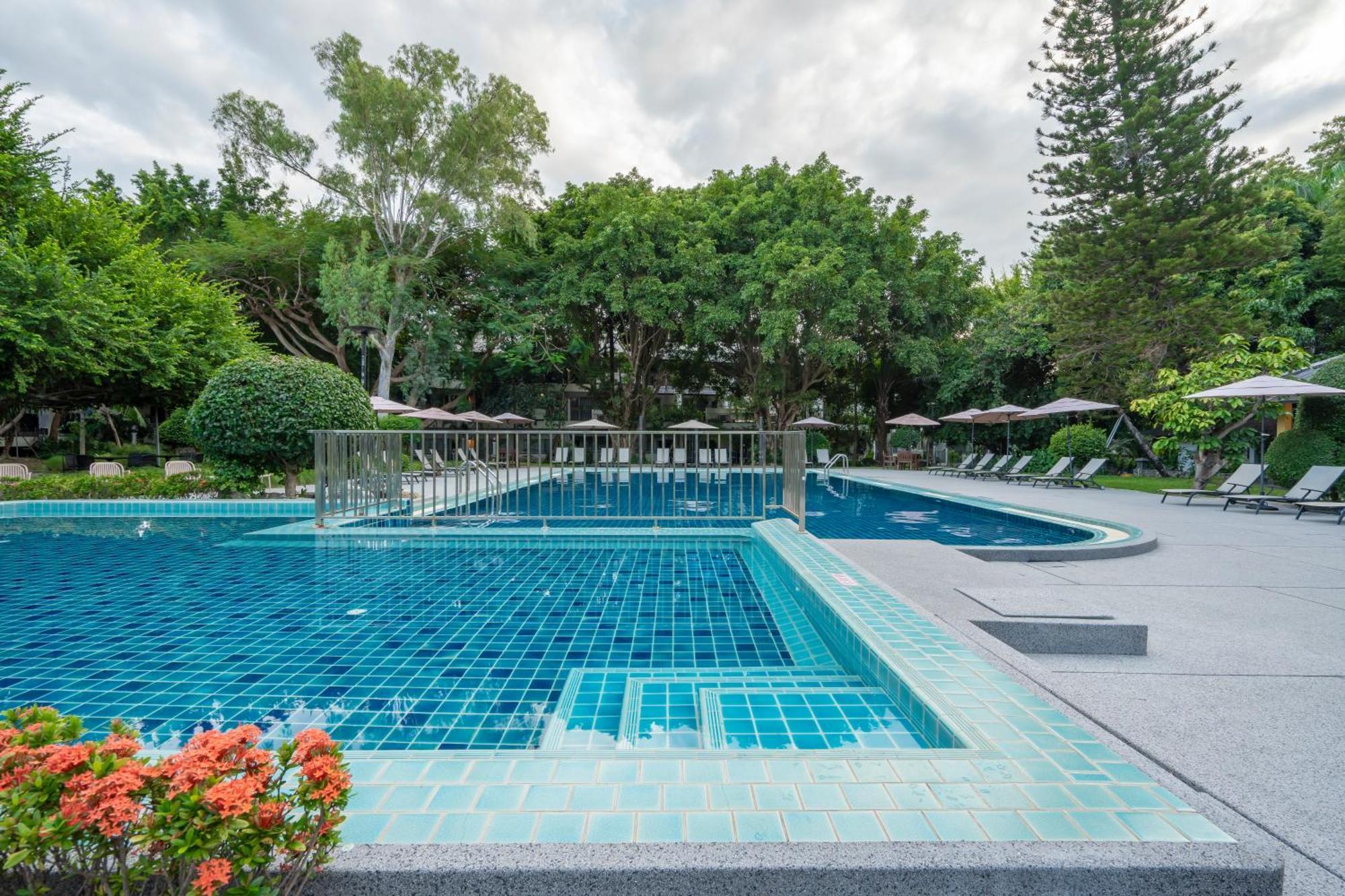 Sunshine Garden Resort Pattaya Exterior foto