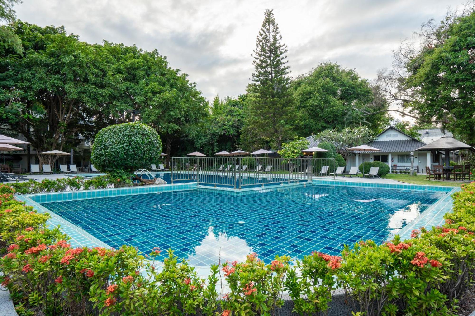 Sunshine Garden Resort Pattaya Exterior foto