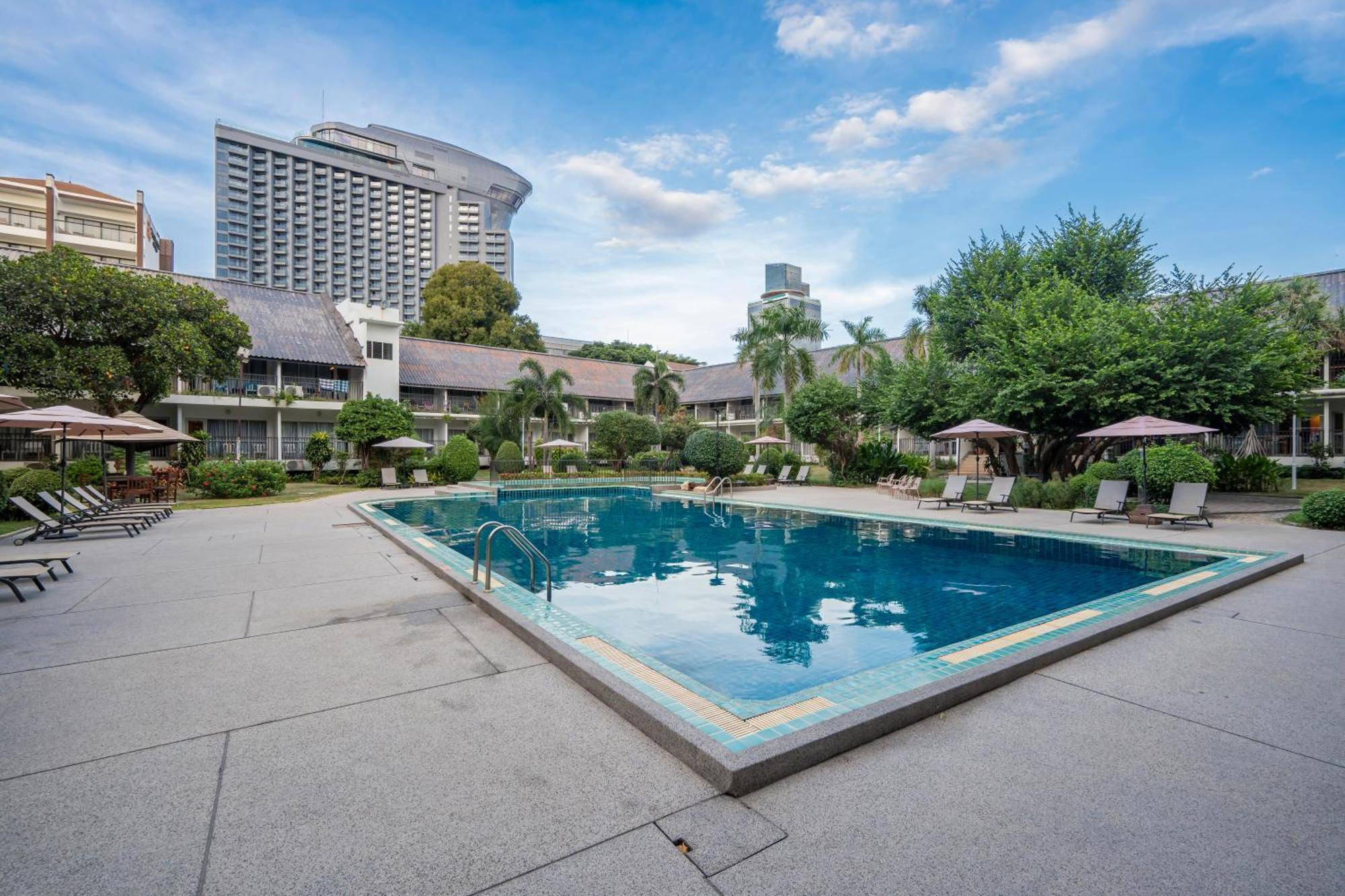 Sunshine Garden Resort Pattaya Exterior foto